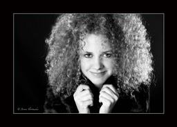 Jo�lle  b&w small